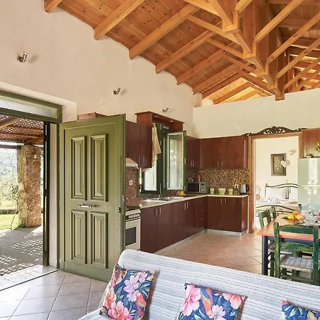 Nyaraló Authentic In A Heaven Of Natural Beauty