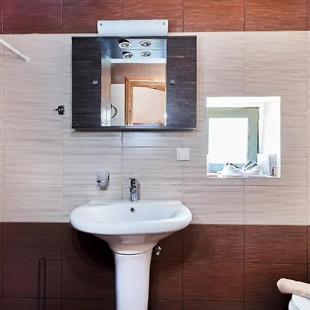 Nyaraló Authentic In A Heaven Of Natural Beauty Hriszí Aktí Haniá