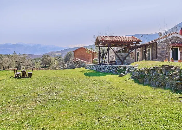 Authentic In A Heaven Of Natural Beauty *