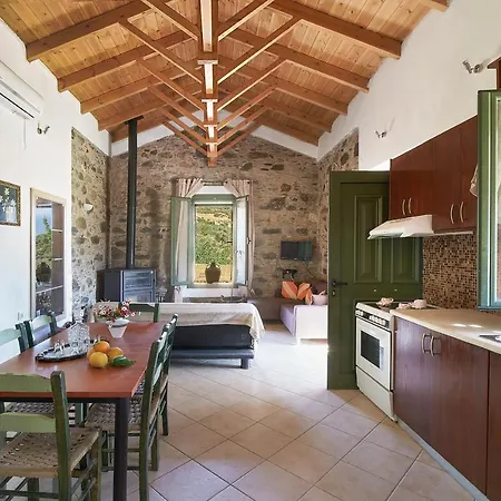 Authentic In A Heaven Of Natural Beauty Chania (Crete)