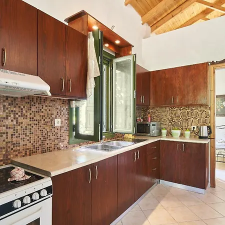 Authentic In A Heaven Of Natural Beauty Holiday home *