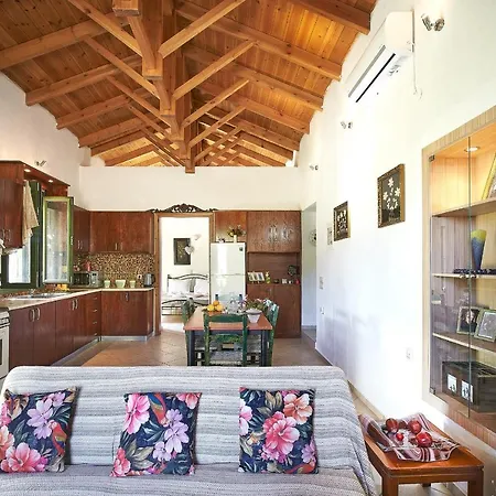 Authentic In A Heaven Of Natural Beauty Feriehus *