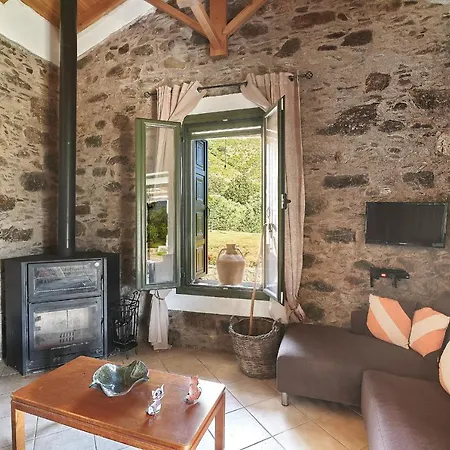 Holiday home Authentic In A Heaven Of Natural Beauty *