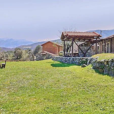 Authentic In A Heaven Of Natural Beauty *